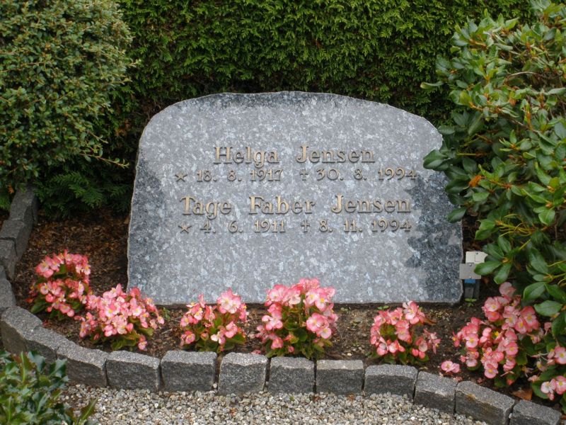 Helga Jensen  .JPG